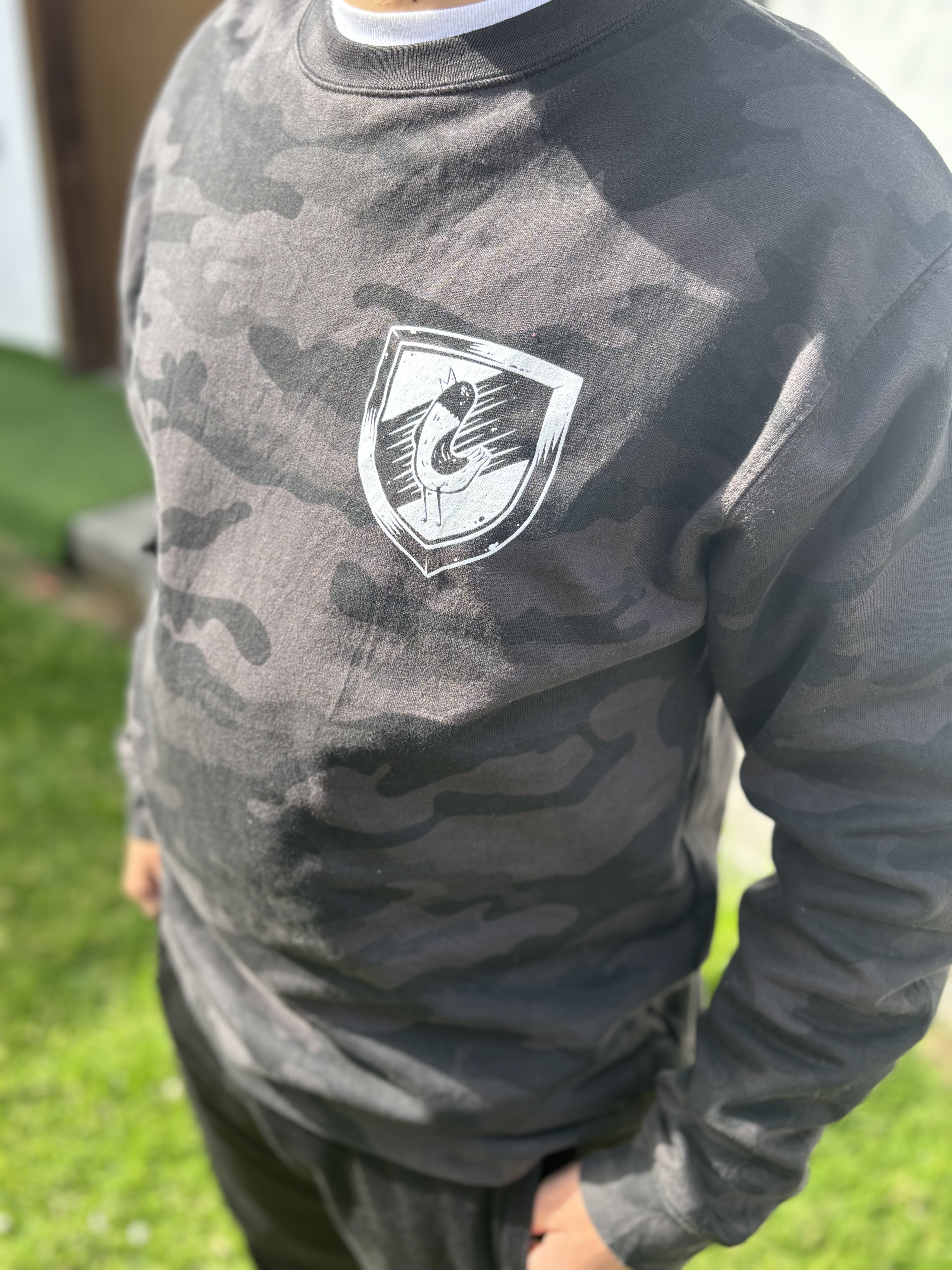 Sudadera Independent vista 3